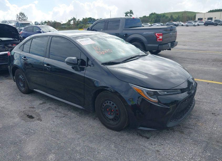 2021 Toyota Corolla LE (VIN 5YFEPMAE4MP170442) main photo