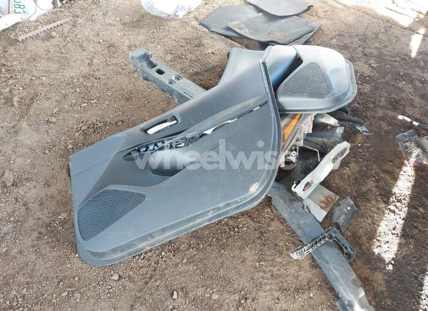 Photo 12 of 2021 Toyota Corolla LE (VIN 5YFEPMAE4MP191940)