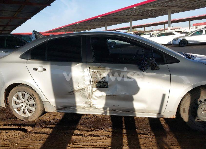 Photo 14 of 2021 Toyota Corolla LE (VIN 5YFEPMAE4MP191940)