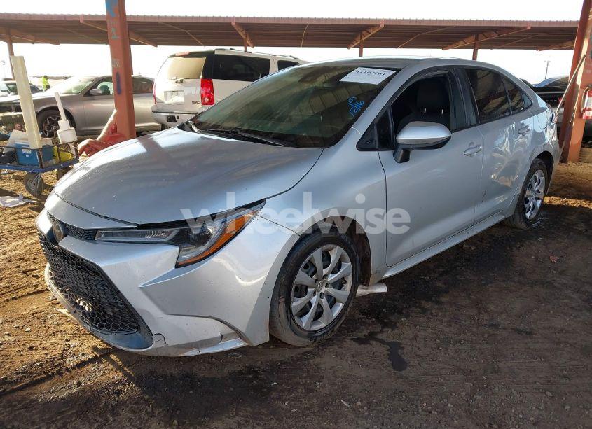 Photo 2 of 2021 Toyota Corolla LE (VIN 5YFEPMAE4MP191940)