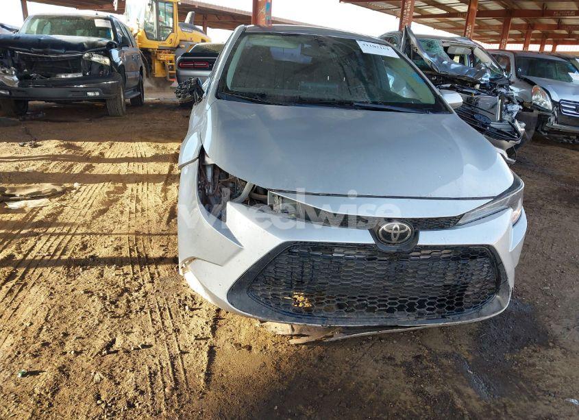 Photo 6 of 2021 Toyota Corolla LE (VIN 5YFEPMAE4MP191940)