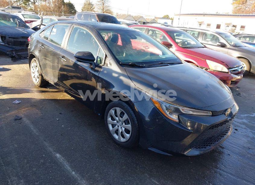 2021 Toyota Corolla LE (VIN 5YFEPMAE4MP192778) main photo