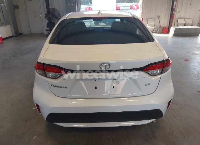 Photo 16 of 2021 Toyota Corolla LE (VIN 5YFEPMAE4MP193932)