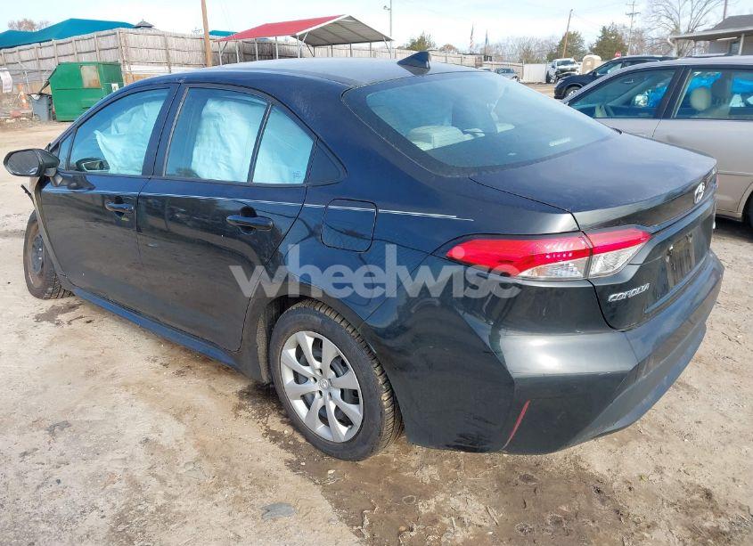 Photo 3 of 2021 Toyota Corolla LE (VIN 5YFEPMAE4MP199116)