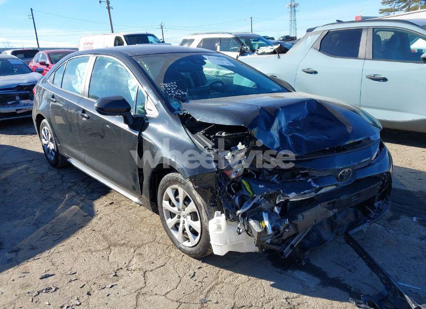 2021 Toyota Corolla LE (VIN 5YFEPMAE4MP201589) main photo