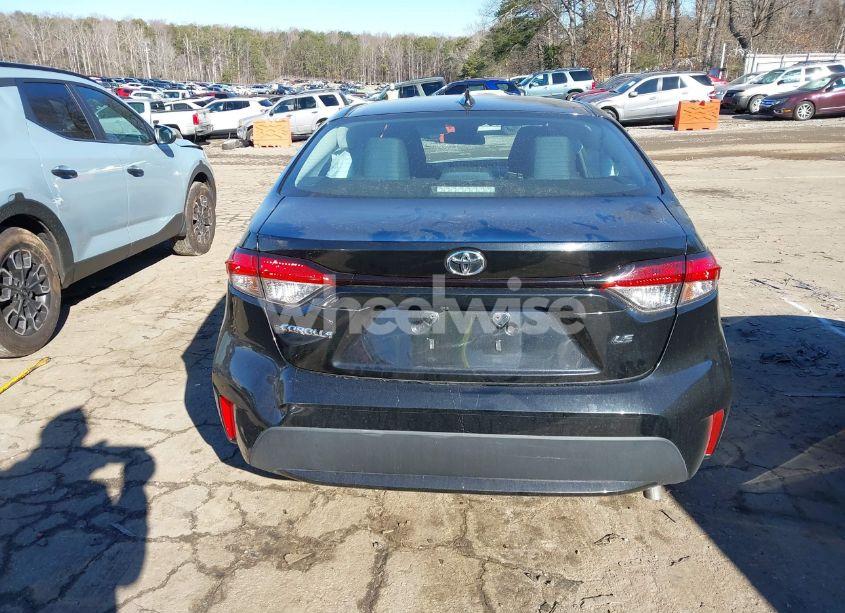 Photo 16 of 2021 Toyota Corolla LE (VIN 5YFEPMAE4MP201589)