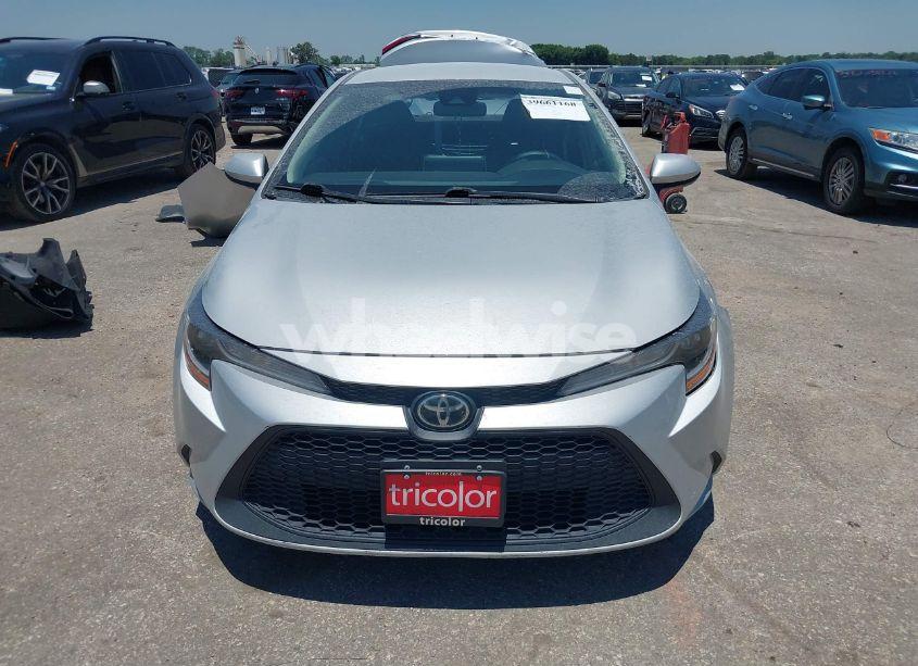 Photo 12 of 2021 Toyota Corolla LE (VIN 5YFEPMAE4MP218358)