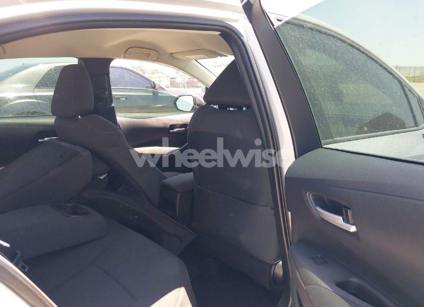 Photo 8 of 2021 Toyota Corolla LE (VIN 5YFEPMAE4MP218358)