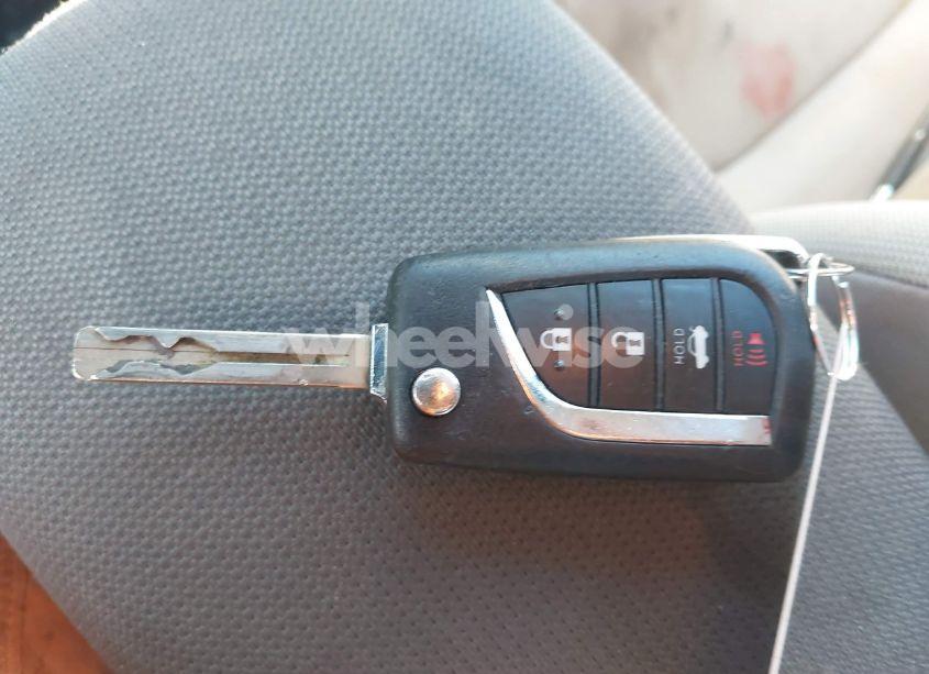 Photo 11 of 2021 Toyota Corolla LE (VIN 5YFEPMAE4MP236553)