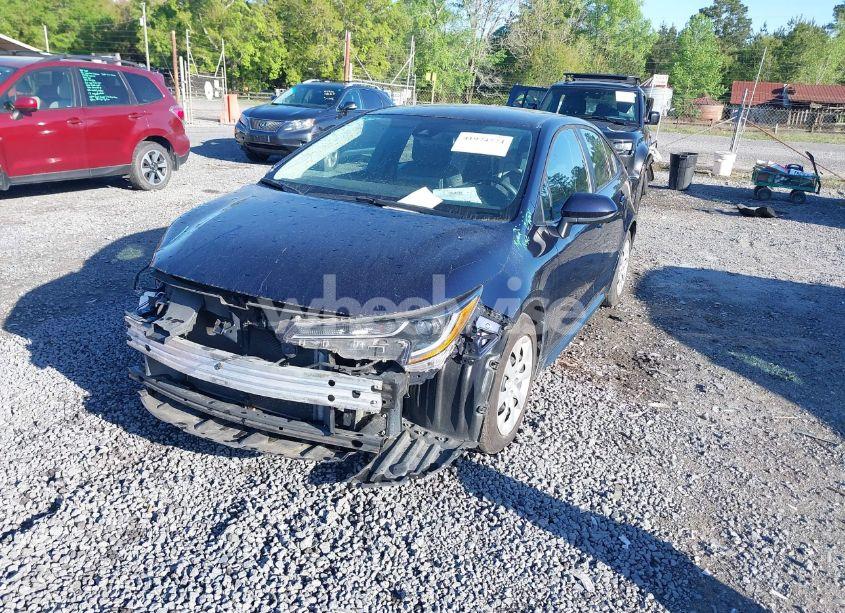 Photo 2 of 2021 Toyota Corolla LE (VIN 5YFEPMAE4MP236553)