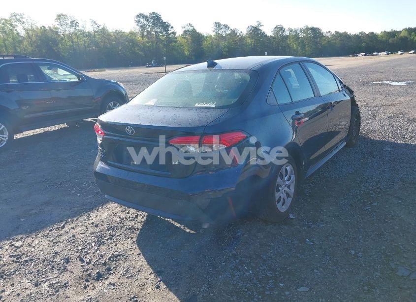 Photo 4 of 2021 Toyota Corolla LE (VIN 5YFEPMAE4MP236553)