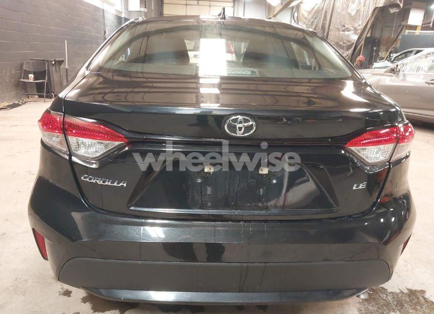 Photo 16 of 2021 Toyota Corolla LE (VIN 5YFEPMAE4MP240828)