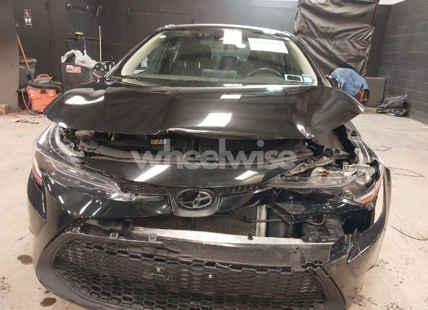 Photo 6 of 2021 Toyota Corolla LE (VIN 5YFEPMAE4MP240828)