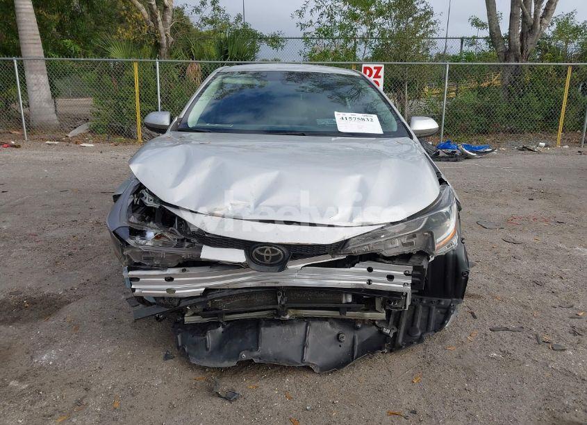 Photo 13 of 2021 Toyota Corolla LE (VIN 5YFEPMAE4MP258519)