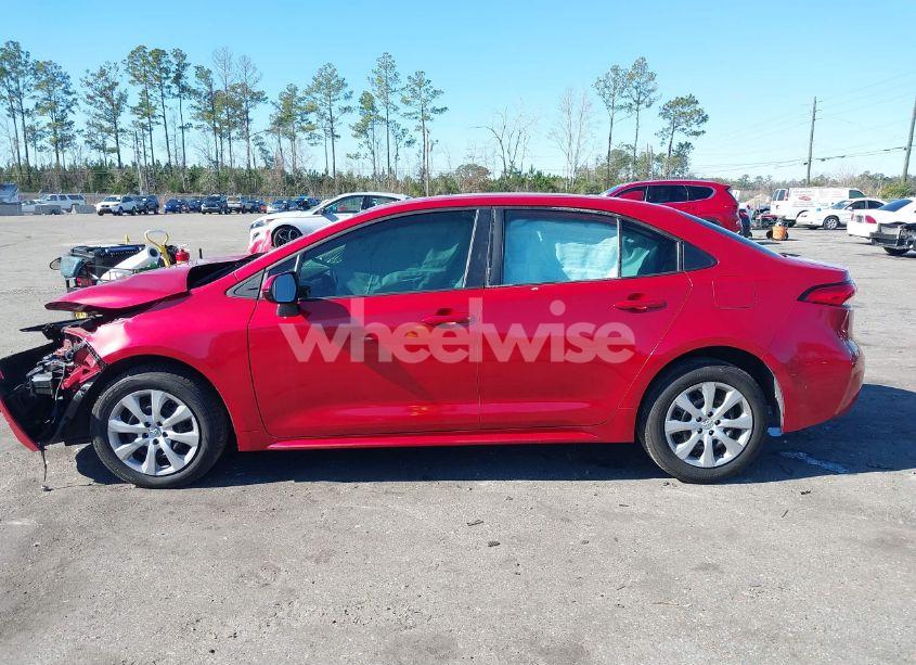 Photo 14 of 2021 Toyota Corolla LE (VIN 5YFEPMAE4MP266250)