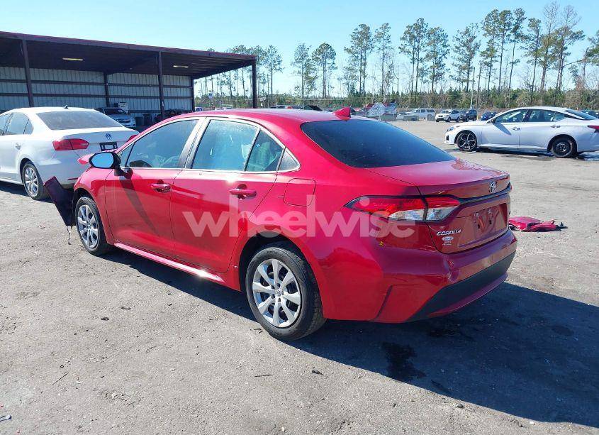 Photo 3 of 2021 Toyota Corolla LE (VIN 5YFEPMAE4MP266250)