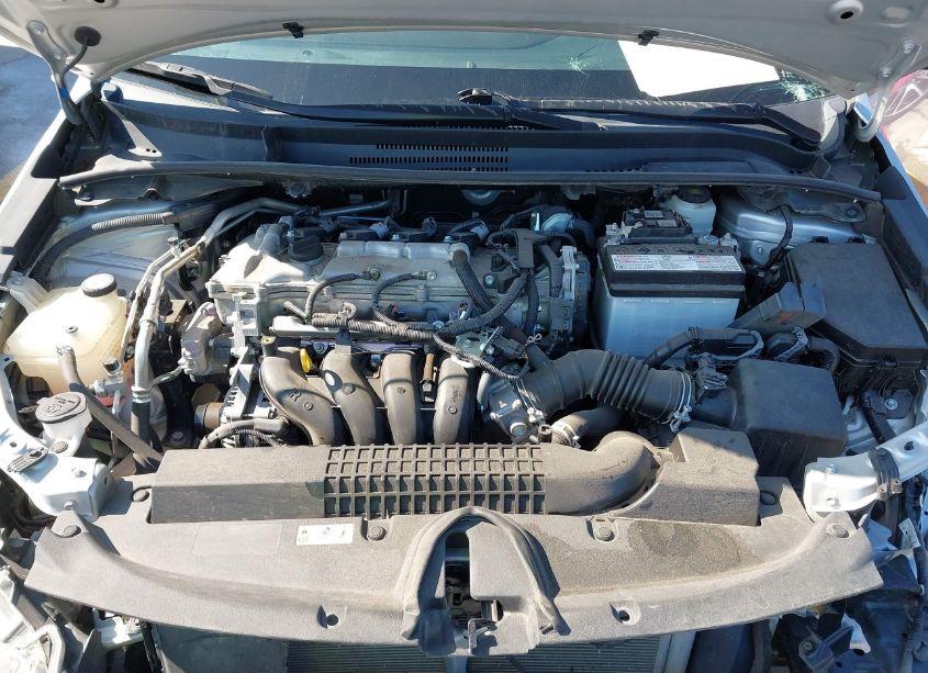 Photo 10 of 2022 Toyota Corolla LE (VIN 5YFEPMAE4NP283308)