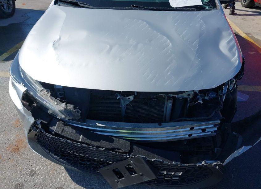 Photo 6 of 2022 Toyota Corolla LE (VIN 5YFEPMAE4NP283308)