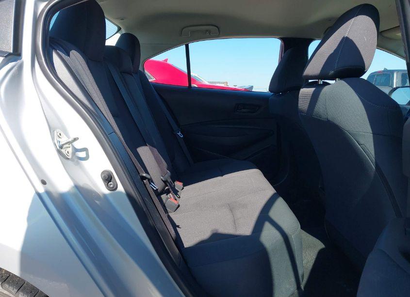 Photo 8 of 2022 Toyota Corolla LE (VIN 5YFEPMAE4NP283308)