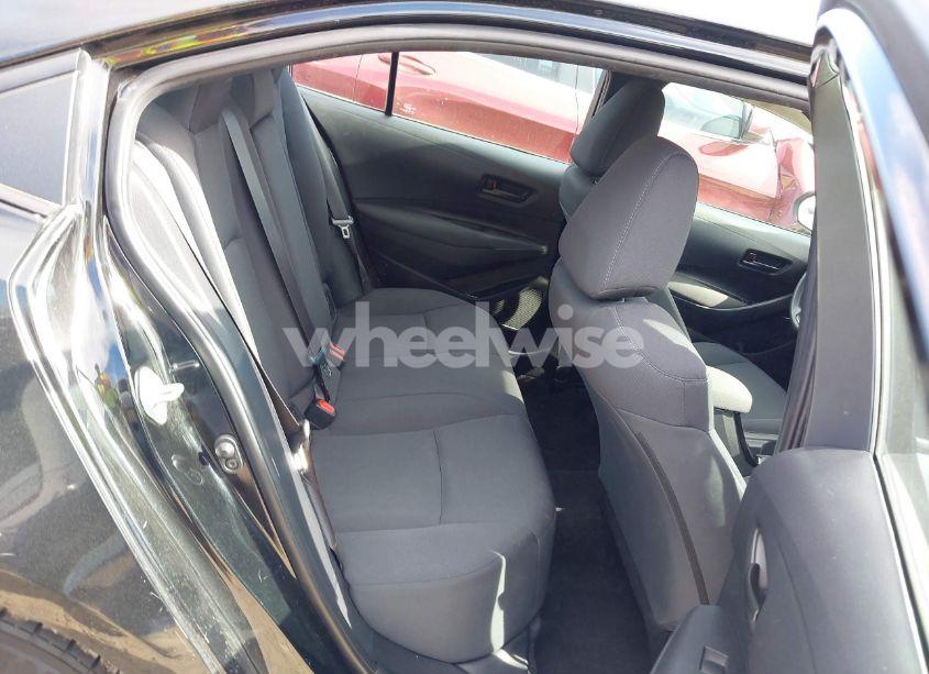 Photo 8 of 2022 Toyota Corolla LE (VIN 5YFEPMAE4NP289769)