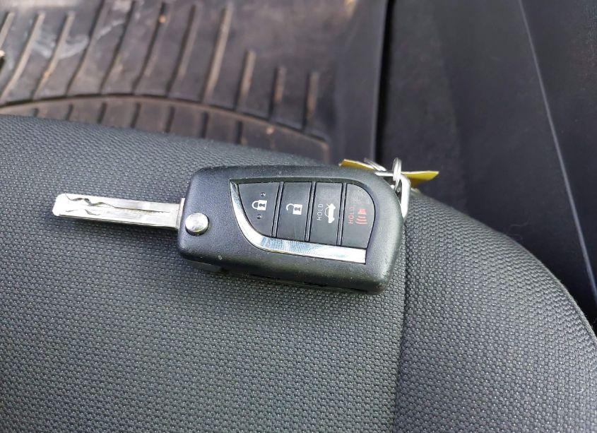 Photo 11 of 2022 Toyota Corolla LE (VIN 5YFEPMAE4NP290288)