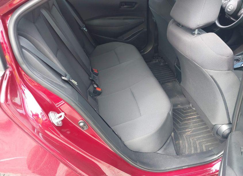 Photo 8 of 2022 Toyota Corolla LE (VIN 5YFEPMAE4NP290288)
