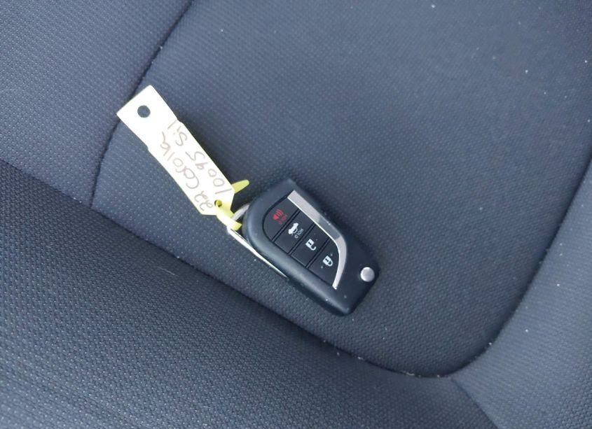 Photo 11 of 2022 Toyota Corolla LE (VIN 5YFEPMAE4NP296396)