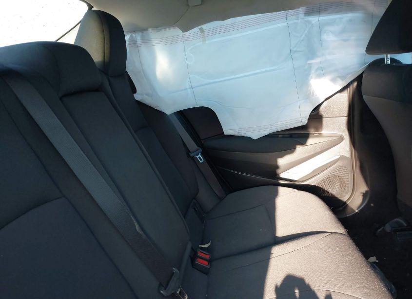 Photo 8 of 2022 Toyota Corolla LE (VIN 5YFEPMAE4NP296396)