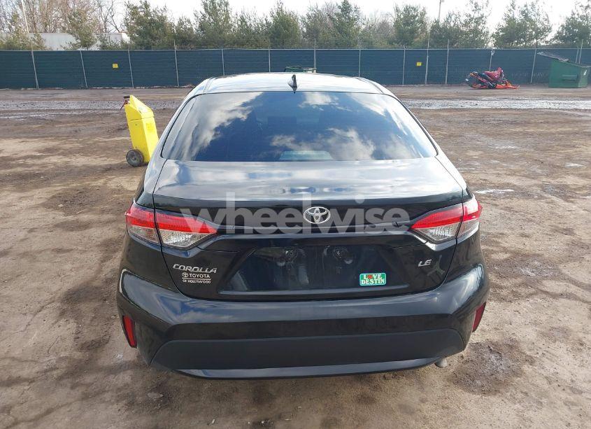 Photo 17 of 2022 Toyota Corolla LE (VIN 5YFEPMAE4NP324102)