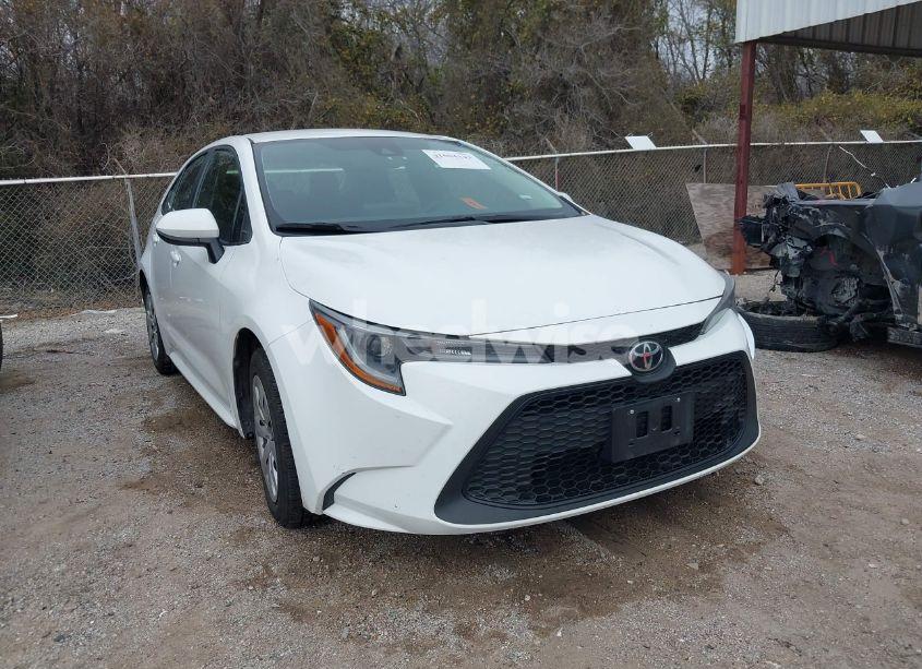2022 Toyota Corolla LE (VIN 5YFEPMAE4NP332636) main photo