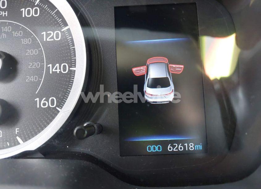 Photo 7 of 2022 Toyota Corolla LE (VIN 5YFEPMAE4NP332636)