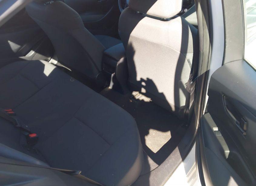 Photo 8 of 2022 Toyota Corolla LE (VIN 5YFEPMAE4NP365054)