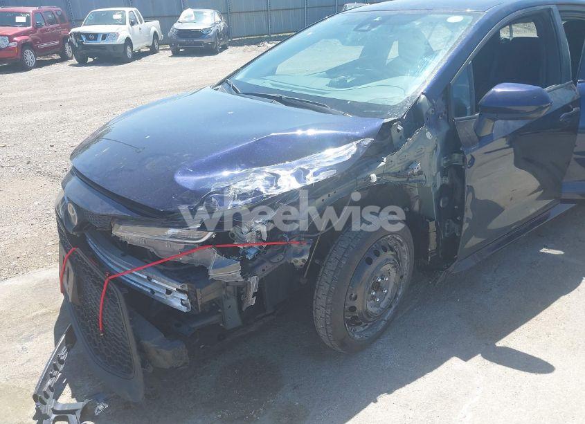 Photo 6 of 2022 Toyota Corolla LE (VIN 5YFEPMAE4NP372263)