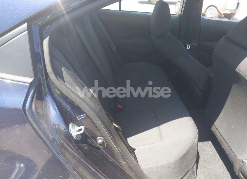 Photo 8 of 2022 Toyota Corolla LE (VIN 5YFEPMAE4NP372263)