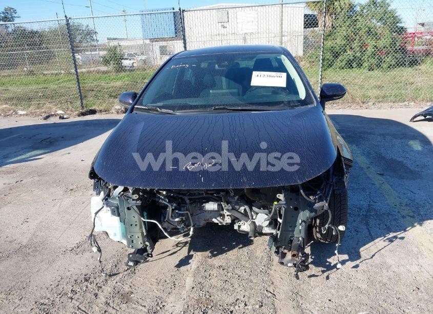 Photo 13 of 2022 Toyota Corolla LE (VIN 5YFEPMAE4NP373980)