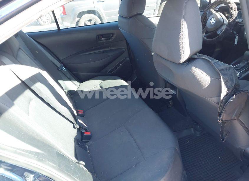 Photo 8 of 2022 Toyota Corolla LE (VIN 5YFEPMAE4NP373980)