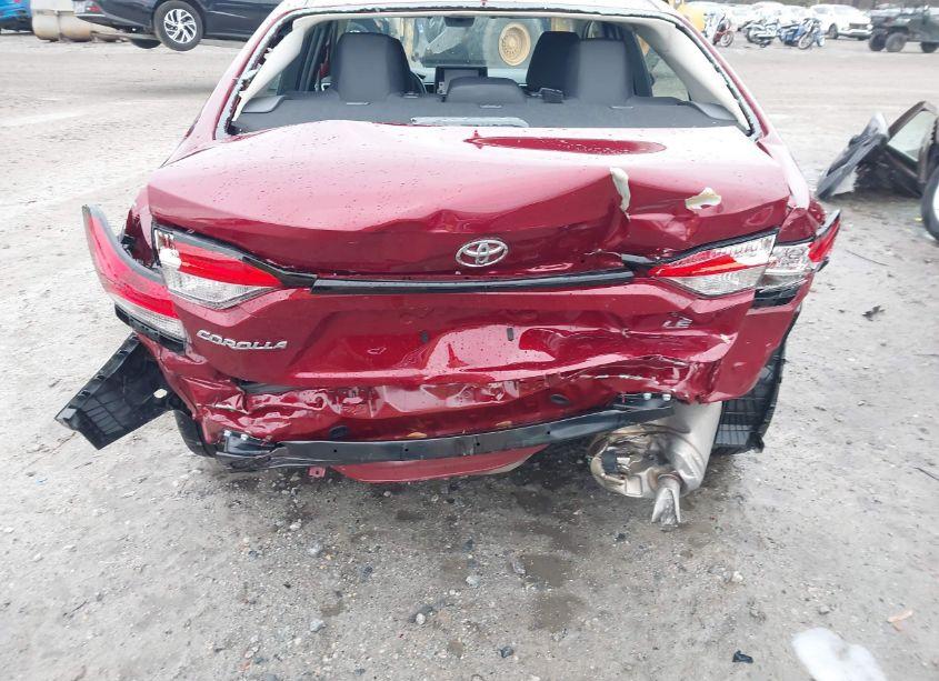 Photo 6 of 2022 Toyota Corolla LE (VIN 5YFEPMAE4NP385563)