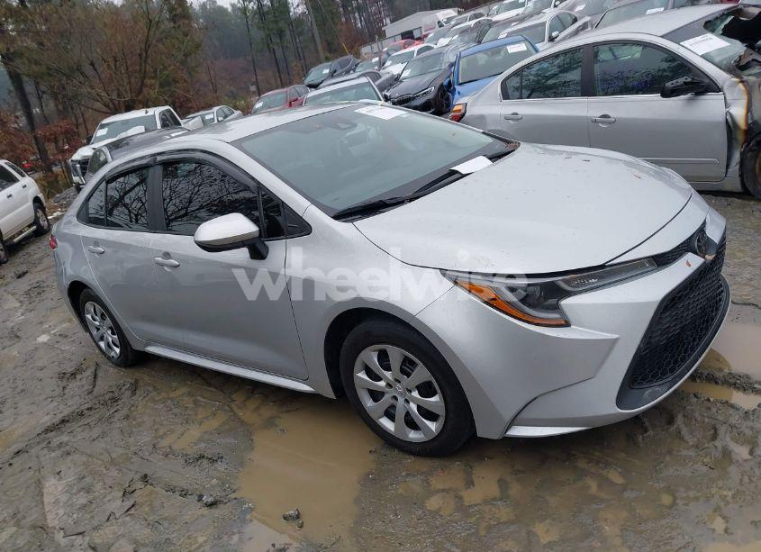 Photo 13 of 2022 Toyota Corolla LE (VIN 5YFEPMAE4NP387314)
