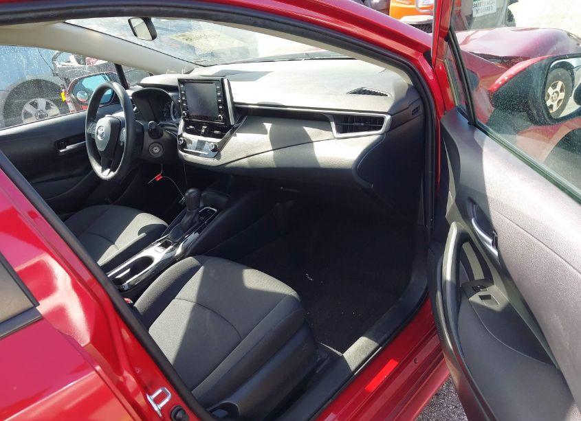 Photo 5 of 2021 Toyota Corolla LE (VIN 5YFEPMAE5MP155514)