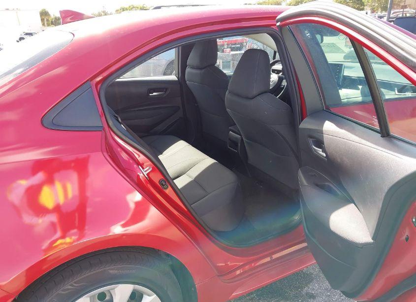 Photo 8 of 2021 Toyota Corolla LE (VIN 5YFEPMAE5MP155514)