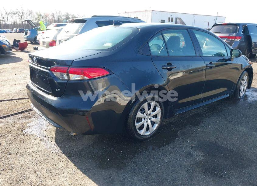 Photo 4 of 2021 Toyota Corolla LE (VIN 5YFEPMAE5MP190845)