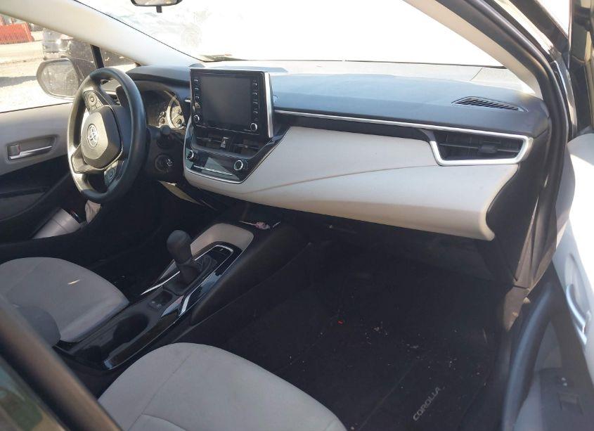 Photo 5 of 2021 Toyota Corolla LE (VIN 5YFEPMAE5MP202279)