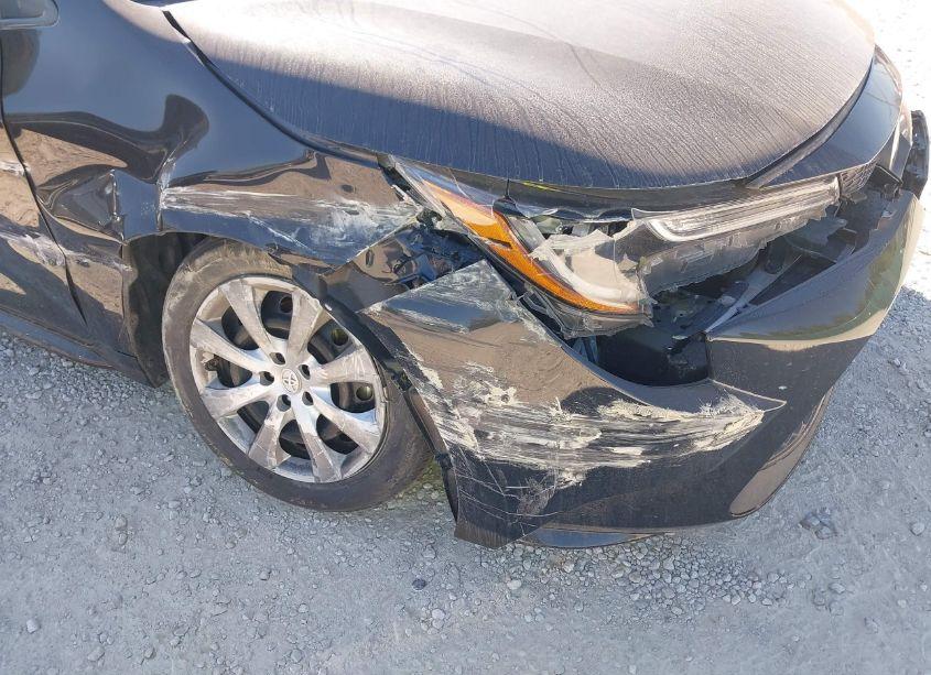 Photo 6 of 2021 Toyota Corolla LE (VIN 5YFEPMAE5MP202279)