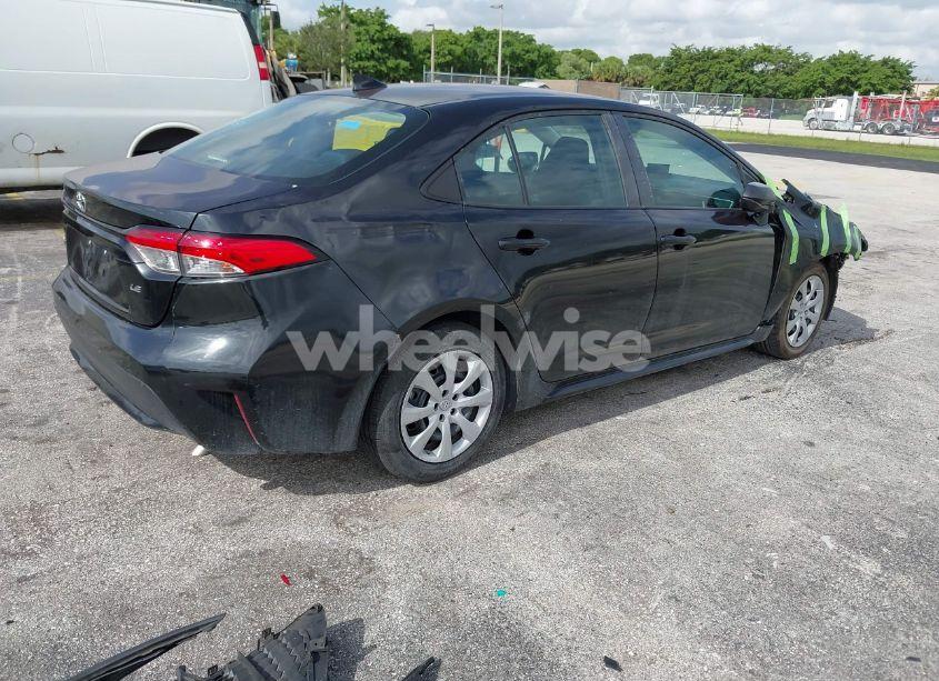 Photo 4 of 2021 Toyota Corolla LE (VIN 5YFEPMAE5MP203674)