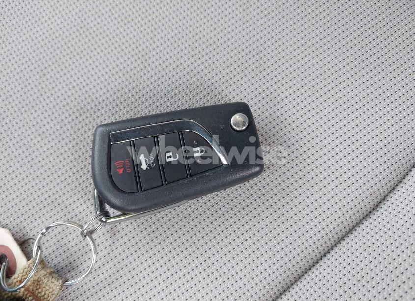 Photo 11 of 2021 Toyota Corolla LE (VIN 5YFEPMAE5MP208812)