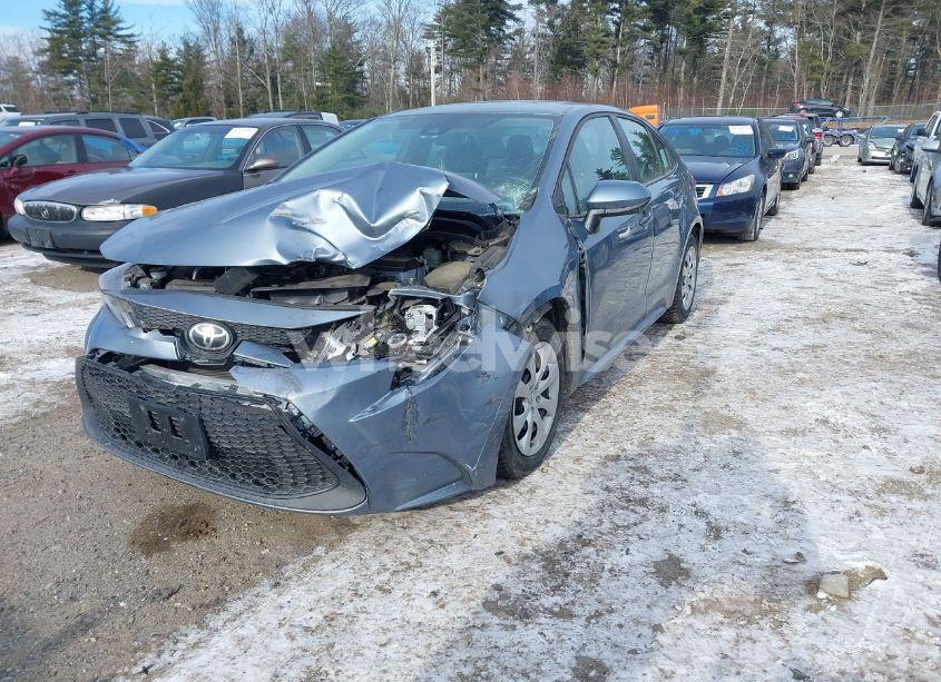 Photo 2 of 2021 Toyota Corolla LE (VIN 5YFEPMAE5MP208812)