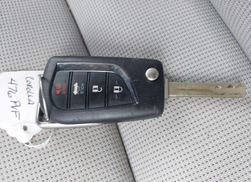 Photo 11 of 2021 Toyota Corolla LE (VIN 5YFEPMAE5MP222046)