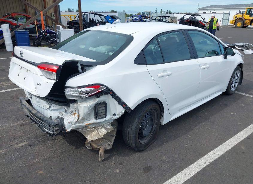 Photo 4 of 2021 Toyota Corolla LE (VIN 5YFEPMAE5MP222046)