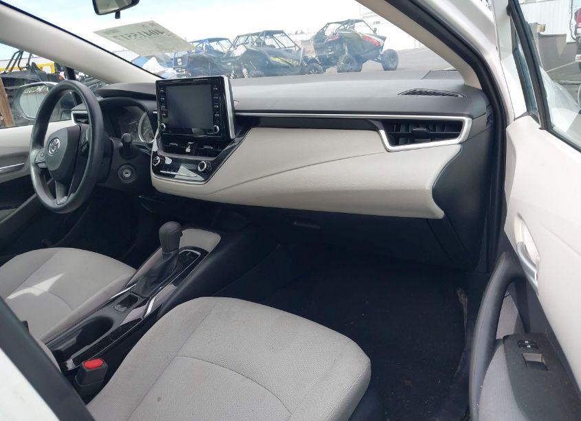 Photo 5 of 2021 Toyota Corolla LE (VIN 5YFEPMAE5MP222046)
