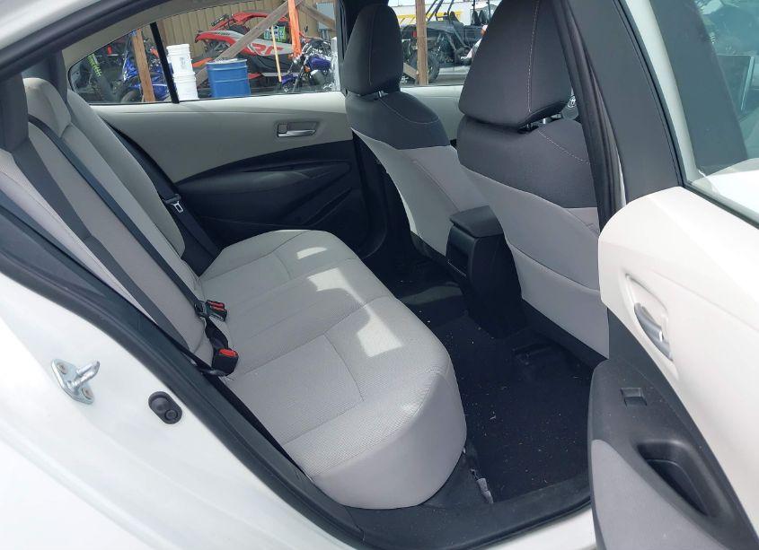 Photo 8 of 2021 Toyota Corolla LE (VIN 5YFEPMAE5MP222046)